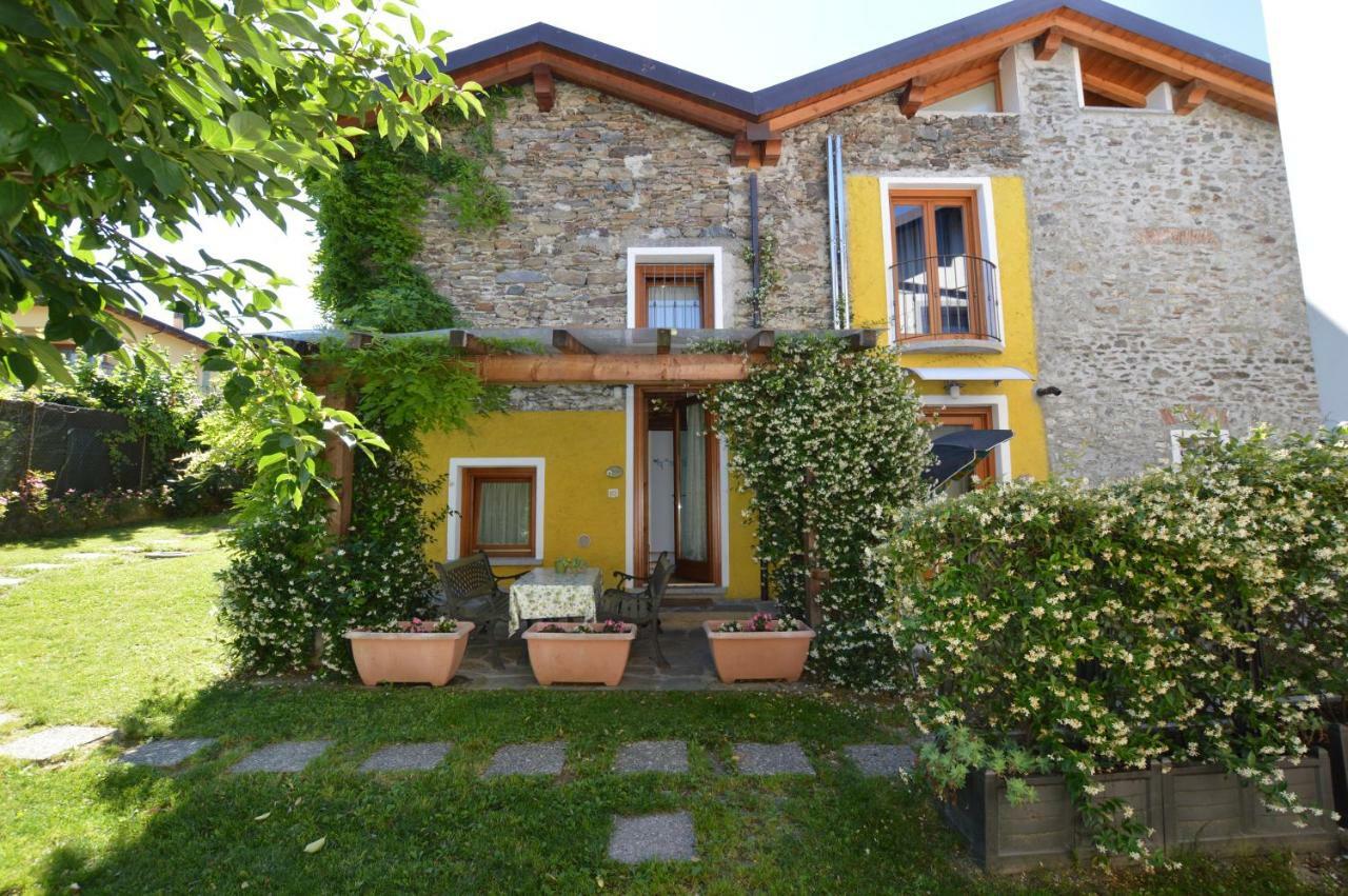 Rustico Giulietta E Romeo Villa Colico Exteriör bild
